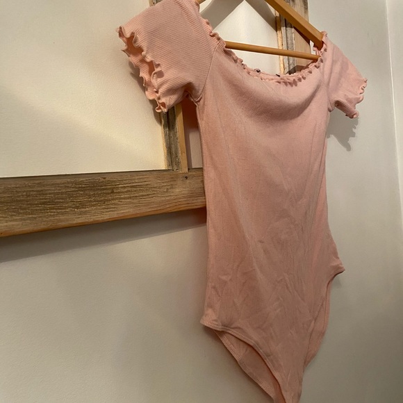 Dusty rose bodysuit - Picture 3 of 4